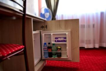 Фото номера Двухместный номер Делюкс с 1 кроватью Отель NAYS г. Madan 7